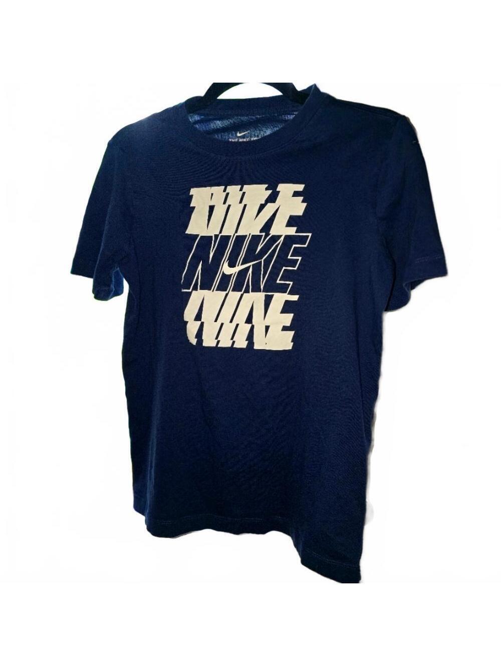 Nike Boys' Navy Graphic TeeSize Youth Large L